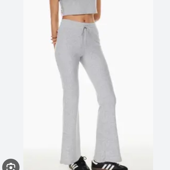 Aritzia Sunday Best Baby Waffle Pant Gray Kick Flare Gray - Picture 1 of 4